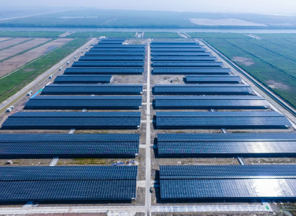 光伏产业发展路线图曝光 将推新能源充电设施试点