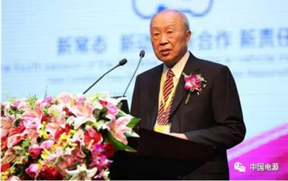 院士杨裕生：要建立蓄电池安全评价体系
