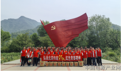 强化理论武装，提升党性修养