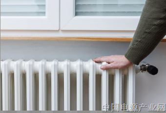 北京最冷的几天，有居民“冻醒了”！居民喊冷，测温说达标，到底该听谁的？